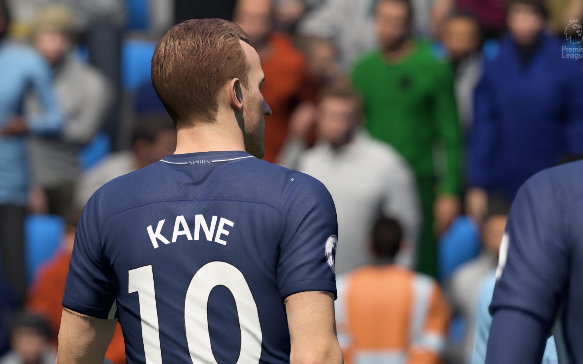 雄鹿队字母哥关键上篮未果裁判沉默，颓然坐地失防守致败局