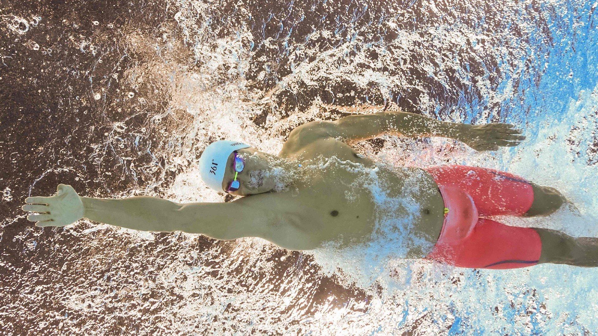 唏嘘！38岁最帅国门耿晓峰宣布退役，两年未出战，1-5惨败泰国成生涯转折点